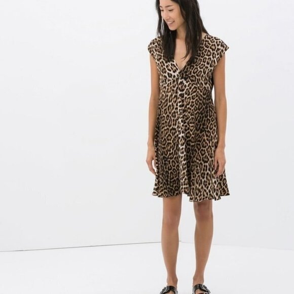 zara long sleeve leopard dress CULOTTES